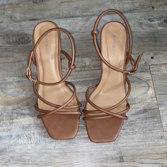 Bamboo heeled sandals - Picture 1 of 4